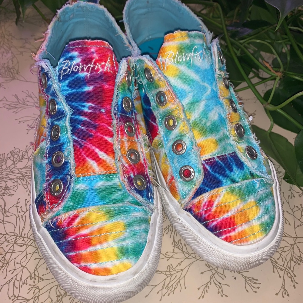 Blowfish tie dyed shoes